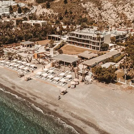 Sagredo Beachfront Retreat & By E-geo Hotel