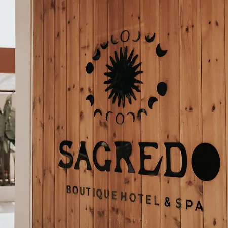 Sagredo Boutique & Ájosz Fokász