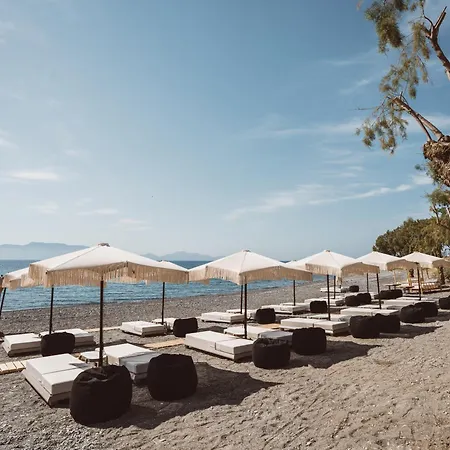 Hotel Sagredo Beachfront Retreat & By E-geo
