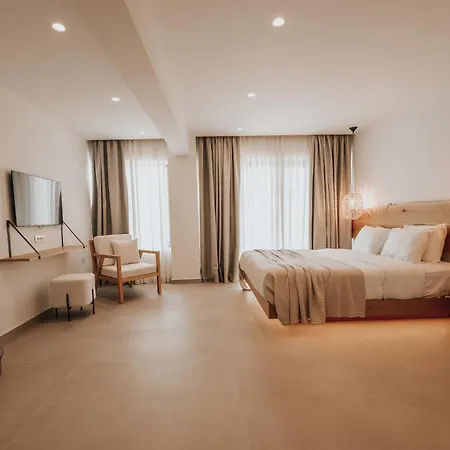 Hotel Sagredo Beachfront Retreat & By E-geo