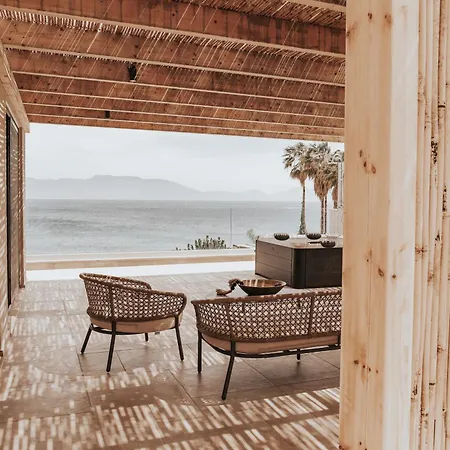 Sagredo Beachfront Retreat & By E-geo Ágios Fokás