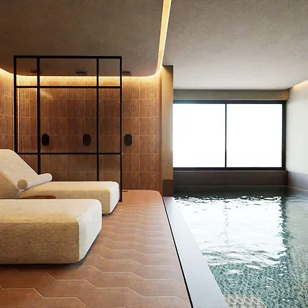 Sagredo Beachfront Retreat & By E-geo 4*