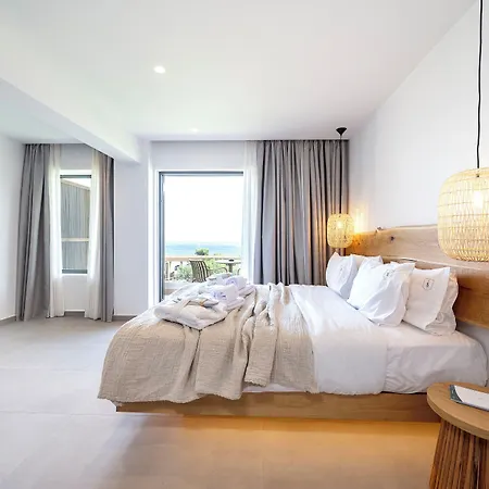 Sagredo Beachfront Retreat & By E-geo Hotel Ágios Fokás